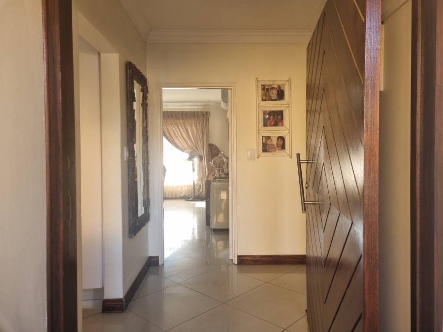4 Bedroom Property for Sale in Vaalpark Free State